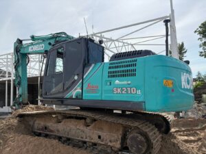 Kobelco SK210LC generator – view 3