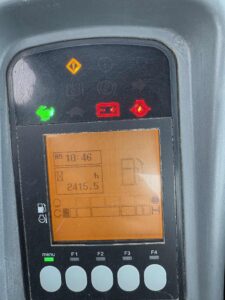 Yanmar VIO38-6 generator – view 9