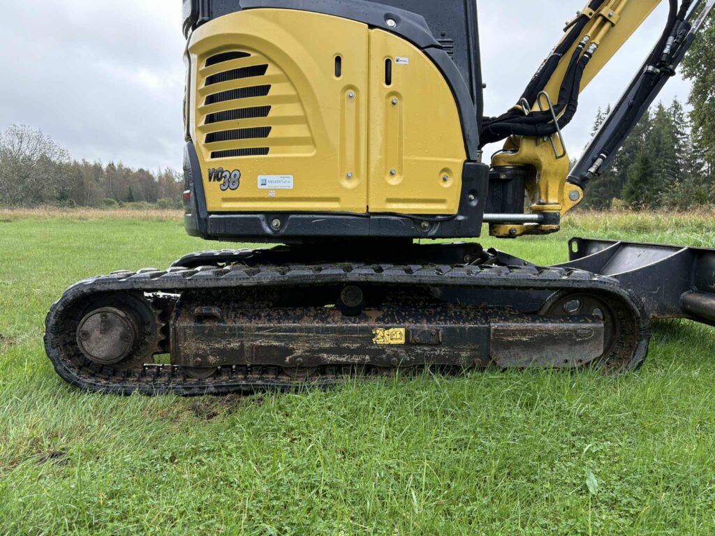 Yanmar VIO38-6 generator – view 12