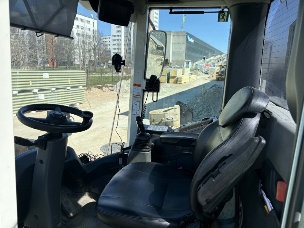 Liebherr 538 generator – view 8