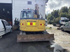Kobelco New Holland E70BSR-2 generator – view 8