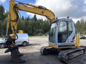 Kobelco New Holland E70BSR-2 generator
