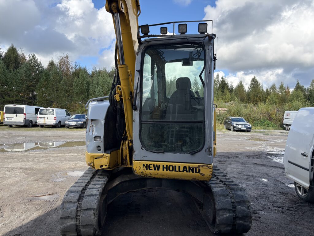 Kobelco New Holland E70BSR-2 generator – view 16