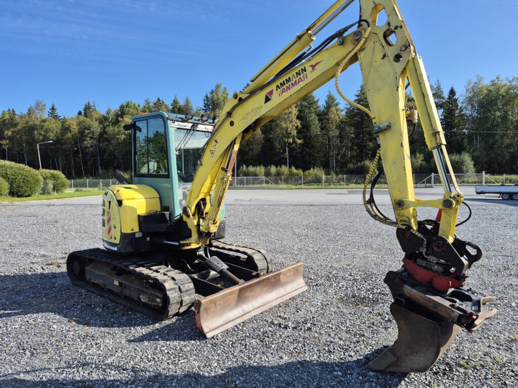 Yanmar VIO57-U generator – view 8